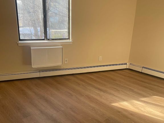 3rd image of 58-35 Utopia Pkwy #3