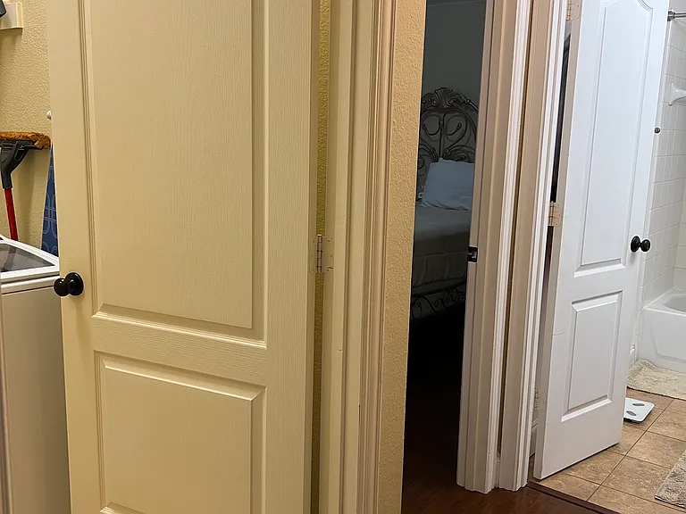 Yellowstone Ct — Photo 21