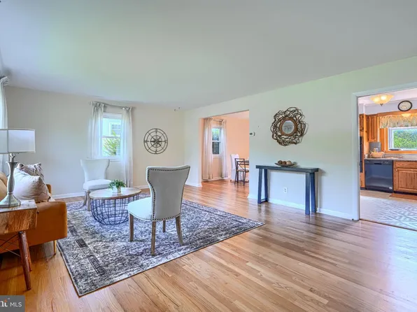 815 Branford Cir, Lutherville Timonium, MD 21093
