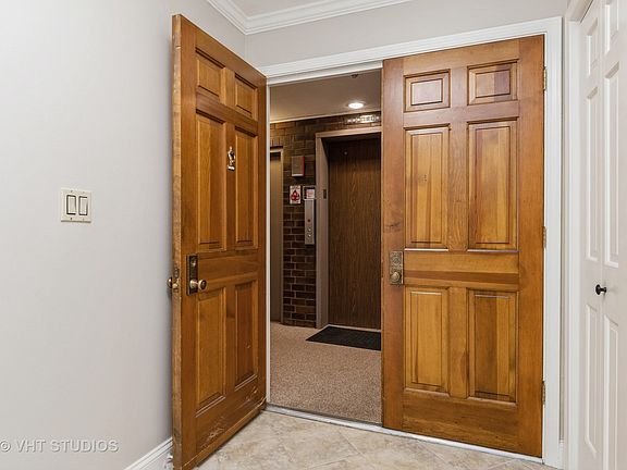 4th image of 1730 W Galena Blvd APT 105W
