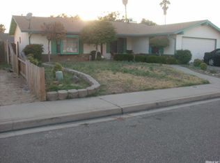 1001 Shawnan Dr, Turlock, CA 95380