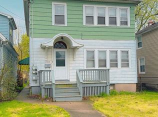 2405 Woodlawn Ave #1, Niagara Falls, NY 14301