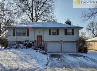 12005 W 92nd St, Lenexa, KS 66215