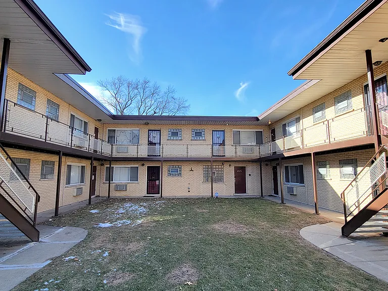 9244 S Kedzie Ave #2C — Photo 11