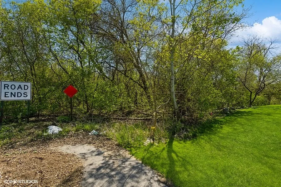 1630 Myrtle Park St photo 1