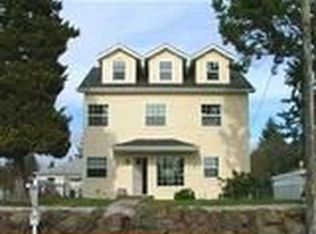 646 SW 136th St, Burien, WA 98166