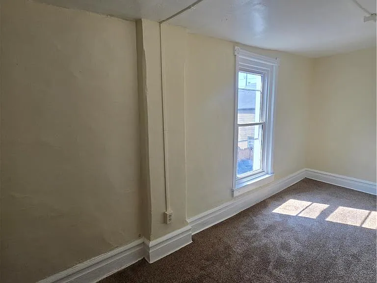 205 Front St #1R — Photo 7