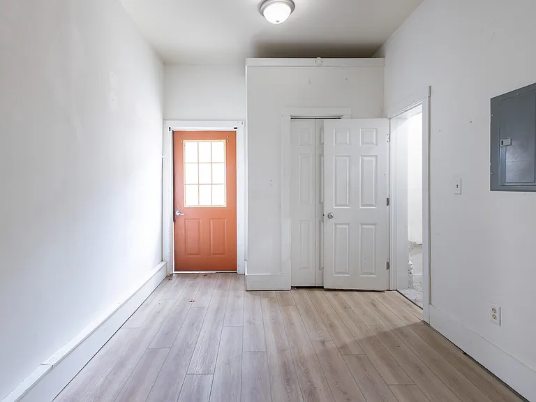 711 Osage St — Photo 14