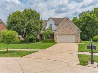 15141 Shiraz Ct #35, Sterling Heights, MI 48312