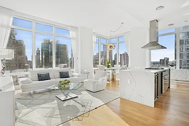 247 West 46th Street, #2103