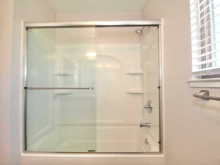 215 Loma Verde Dr — Photo 23