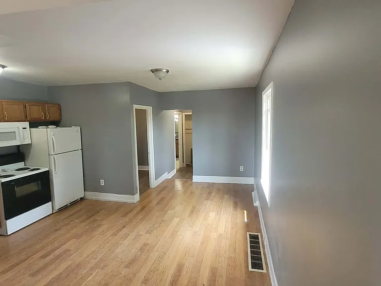 2776 Madison Ave — Photo 5