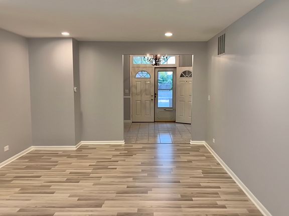5th image of 6605 Woodridge Dr