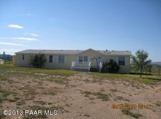 365 W Quail Rd, Paulden, AZ 86334