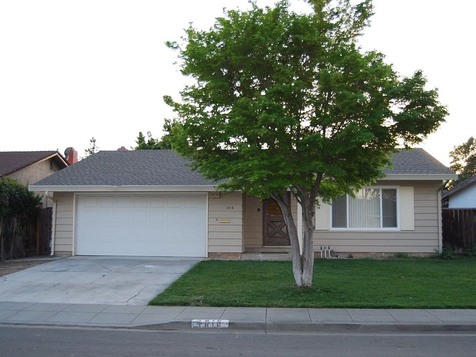 1st image of 3816 Eastwood Cir