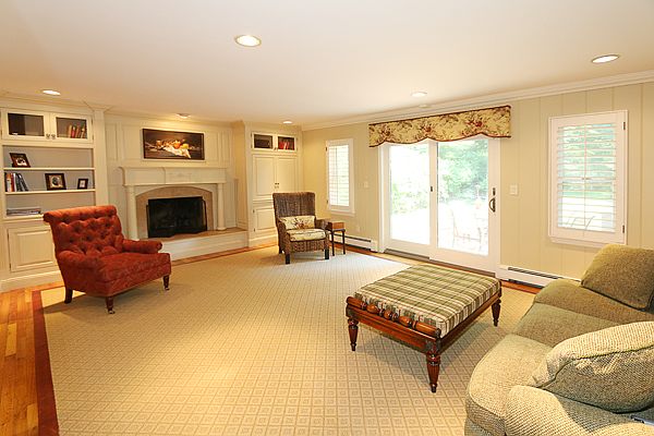 1st image of 29 Wren Dr