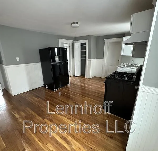19 Union St #2 — Photo 9