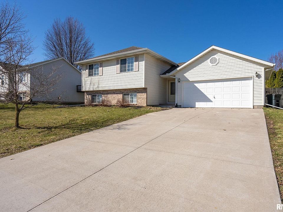 1st image of 817 Birchwood Dr