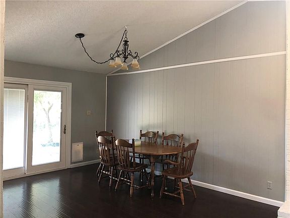 3rd image of 4000 Rockhill Ct