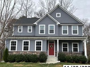 8600 Kingsland Park Dr, North Chesterfield, VA 23237