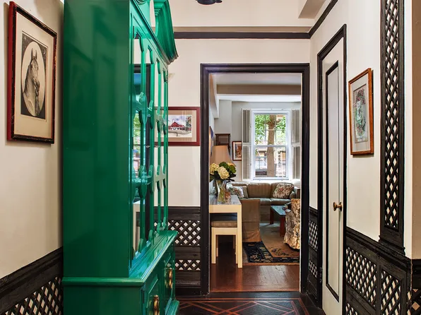 435 East 57th Street image 8 of 8