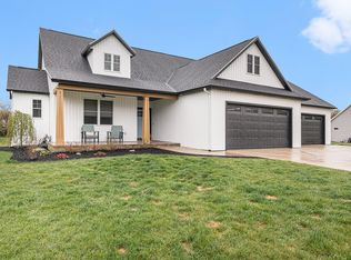 42725 Fitzgerald St, Mattawan, MI 49071