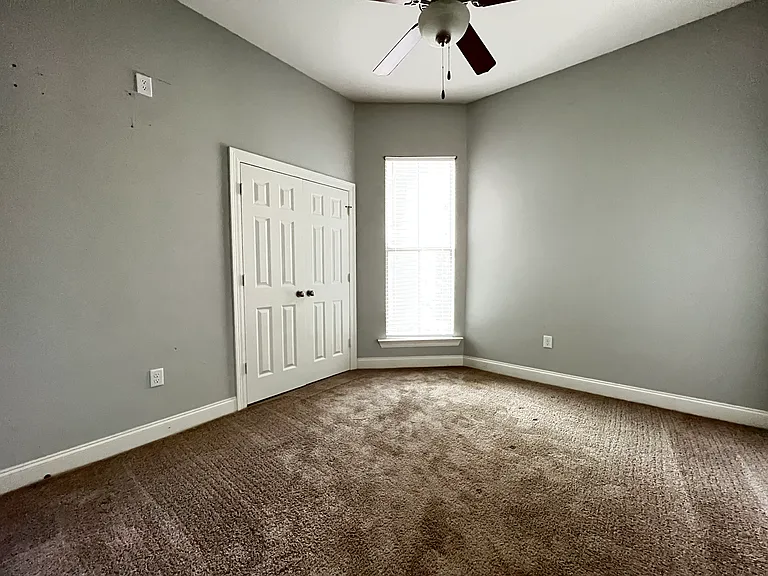 8027 Seville ct-13_12072022