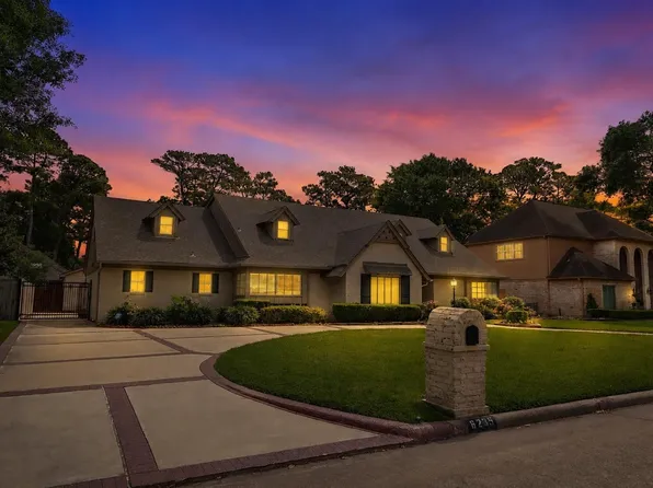 6235 Rolling Water Dr, Houston, TX 77069