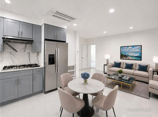 2353 124th St, College Pt, NY 11356