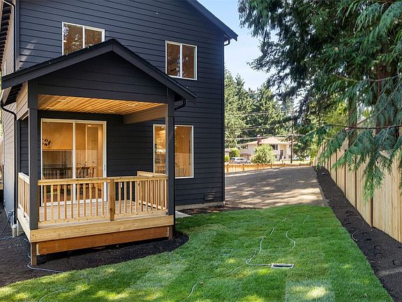 5th image of 21416 Cypress Way