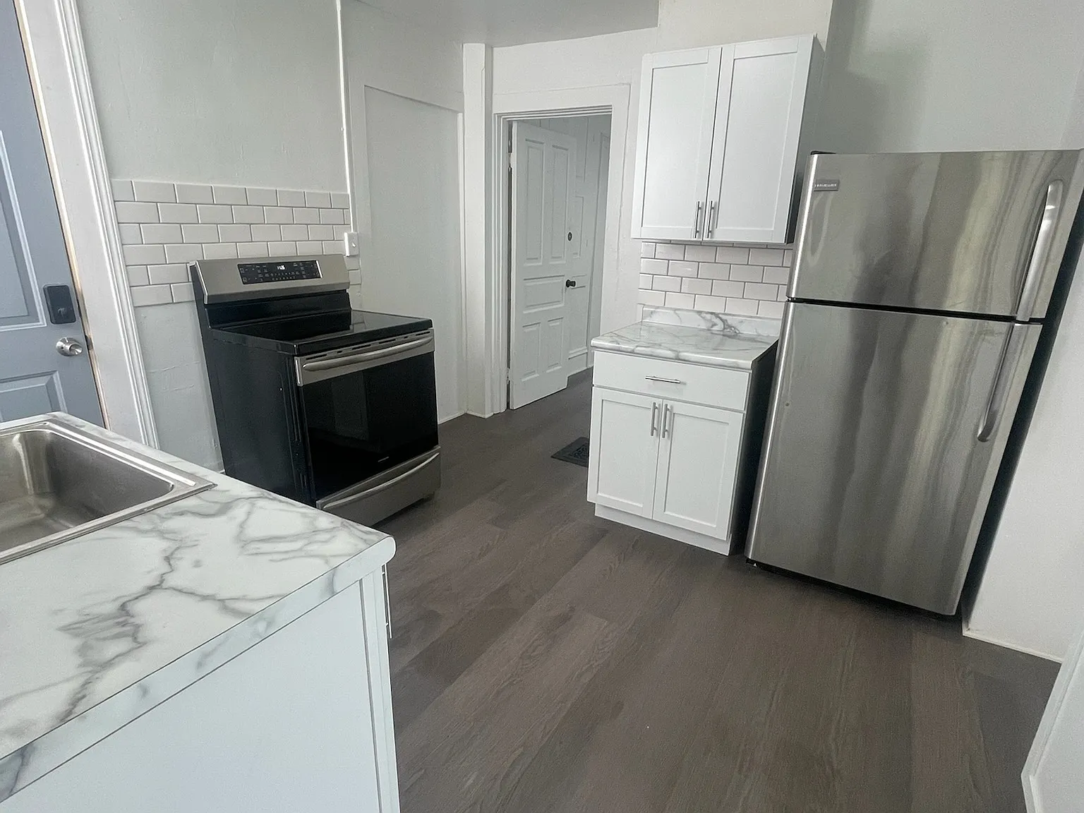 106 S Hamilton St — Photo 4