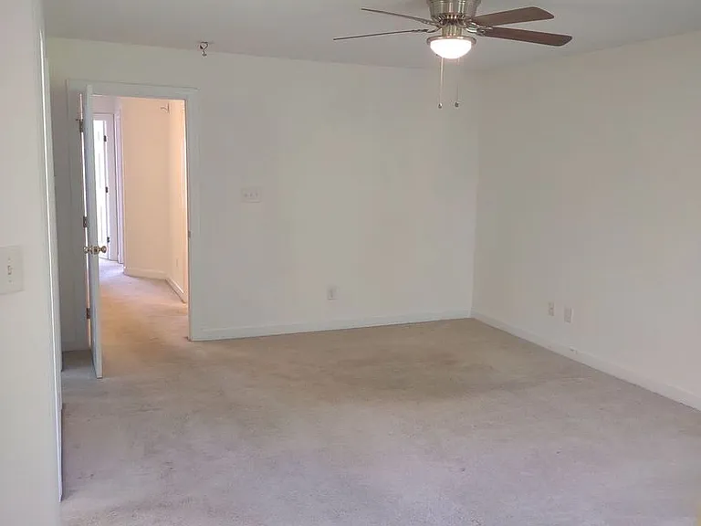 4652 Pooh Corner Dr — Photo 27