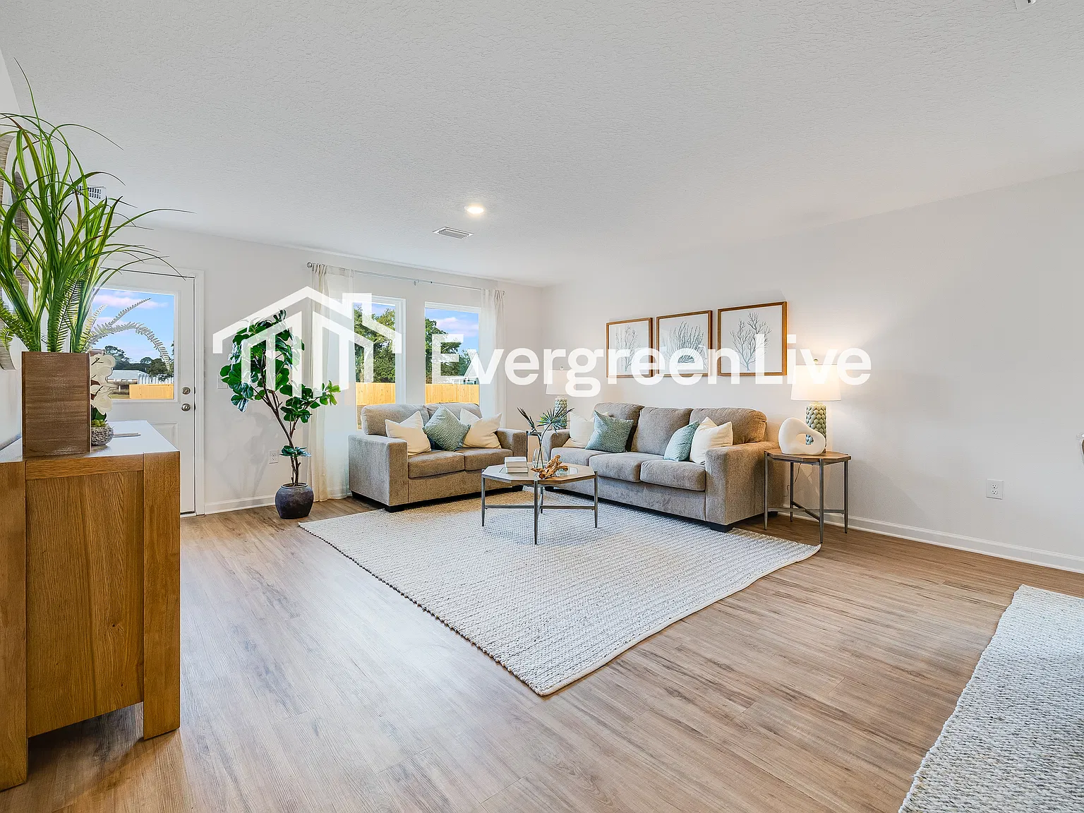 3 bed, 2.0 bath, 1538 sqft, $1,555 — Photo 4