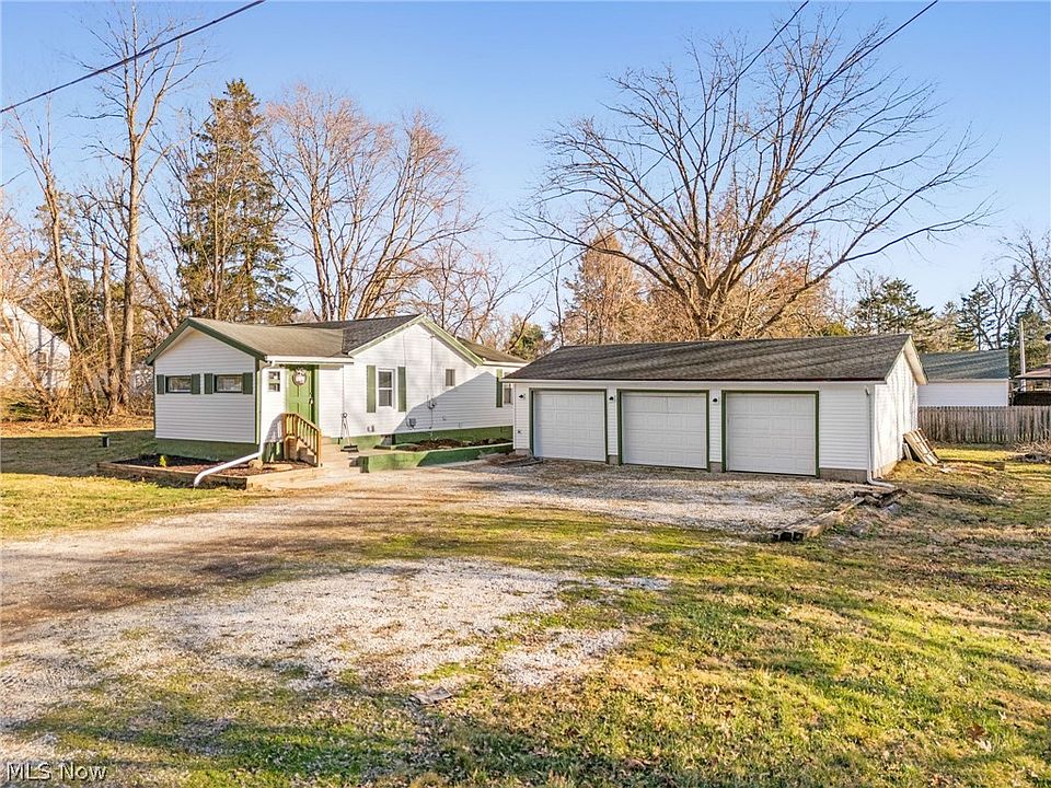 1st image of 368 Jarvis Rd