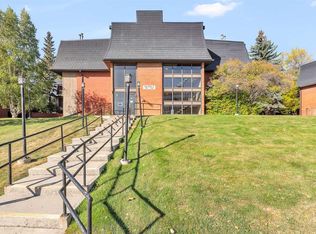 4001 B N 49th St NW #2106, Calgary, AB T3A2C9