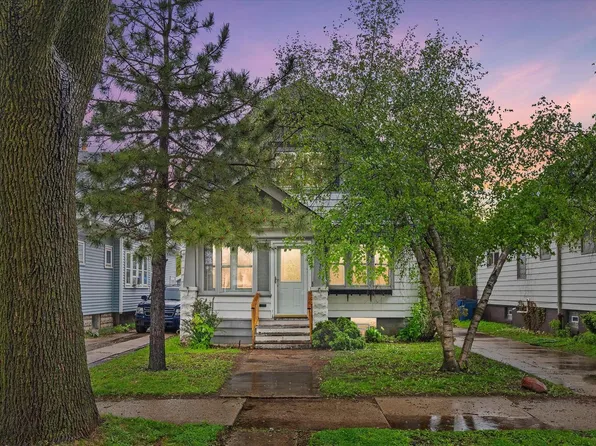 3046 N 57th STREET, Milwaukee, WI 53210