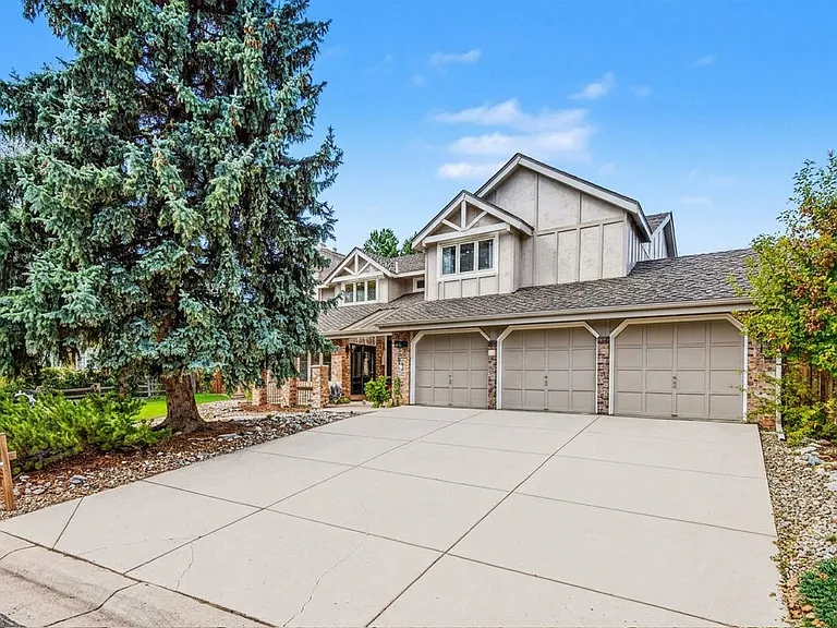4755 S Helena Way — Photo 3