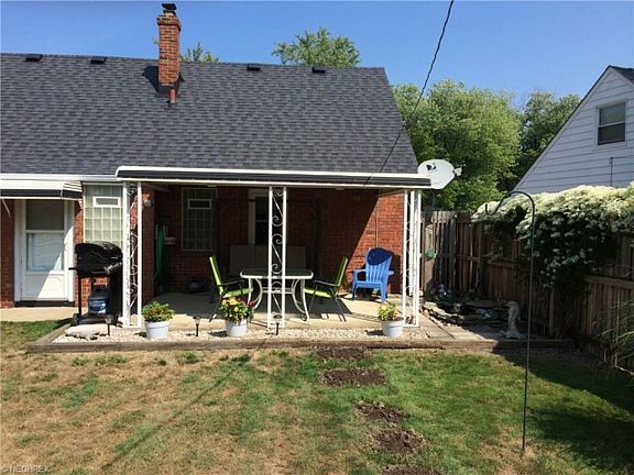 4th image of 23314 Roger Dr