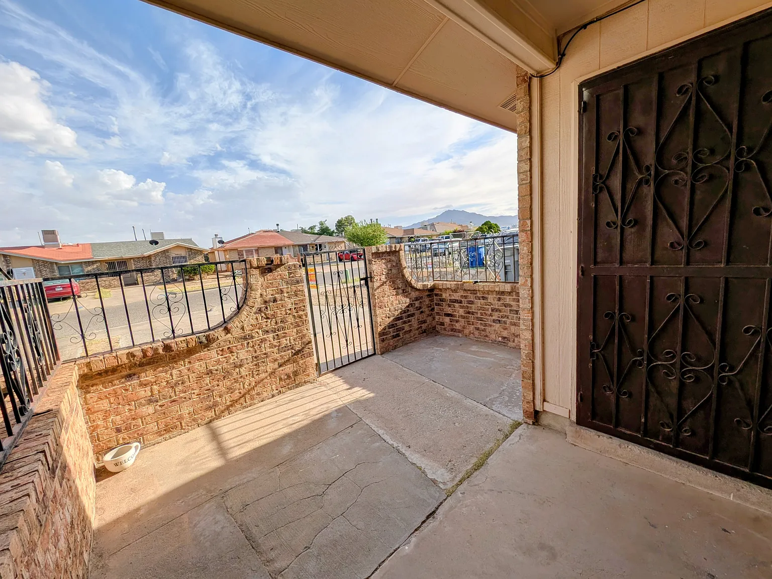 2 bed, 936 sqft, $1,100 — Photo 4