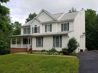 7721 Riparian Ct, Fredericksburg, VA 22408