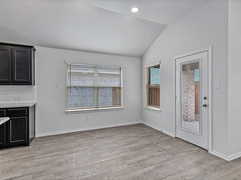 4317 Cordata Dr — Photo 13