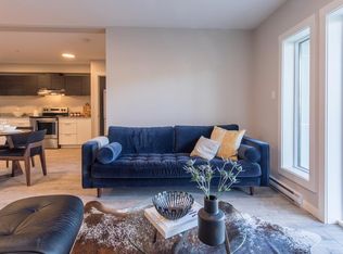 5085 Uplands Dr #103, Nanaimo, BC V9T 0L6
