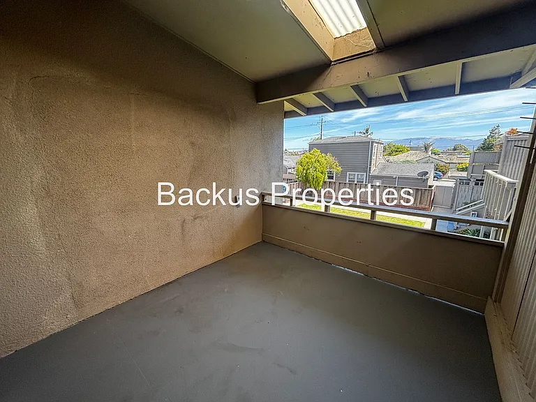 W. Alisal St 225 — Photo 17