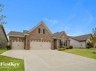 5170 Covington Ave, McCordsville, IN 46055