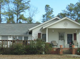36 Weathers Dr, Ware Shoals, SC 29692