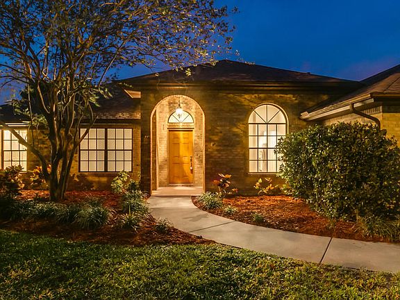 4th image of 3718 Secluded Oak Ct
