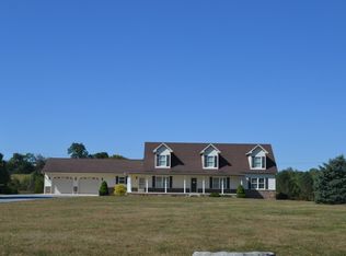12901 Gearhart Rd, Greencastle, PA 17225