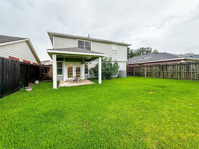 5739 Westminster Village Dr — Photo 46