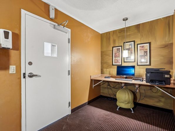 8015 36th Ave N #A109