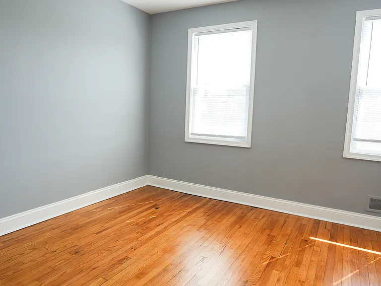 3641 Lyndale Ave — Photo 11
